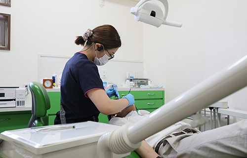 歯周病治療（数回　1回30～60分）　歯科衛生士担当　メインテナンスルームにて